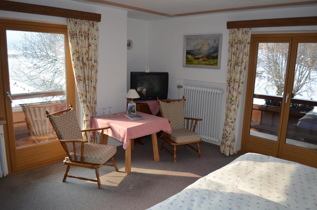 Hotel-Pension-Ostler Бад-Висзе Номер фото